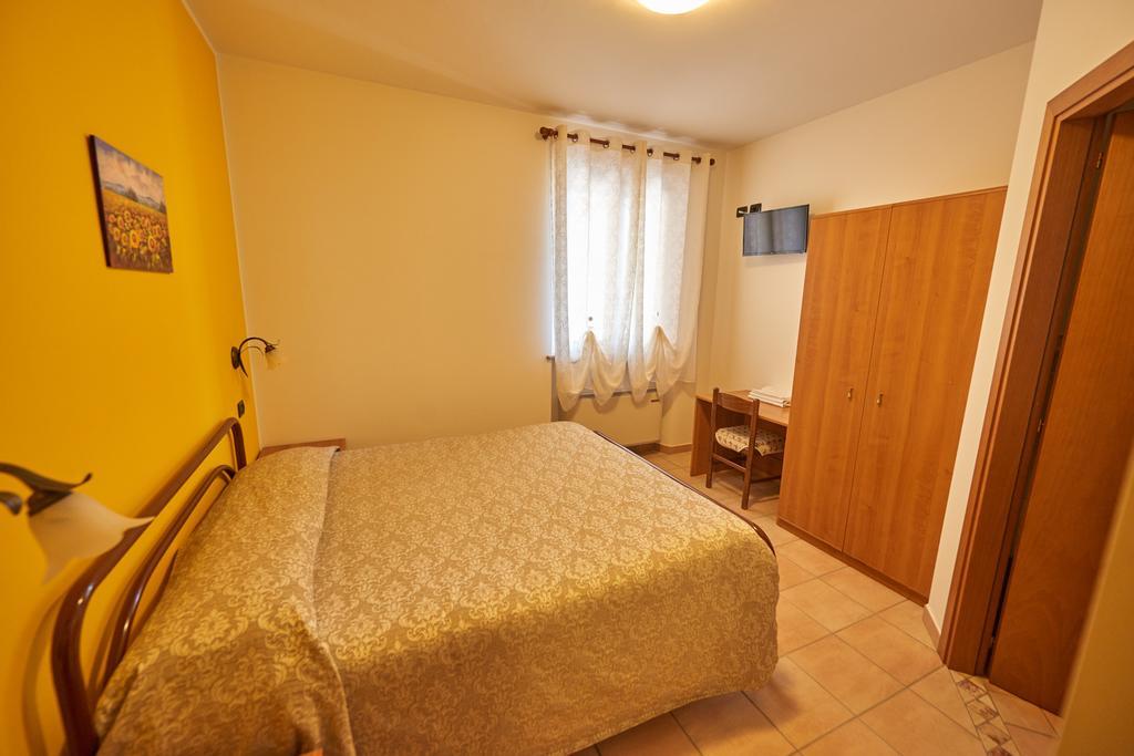 Agriturismo La Panoramica Villa Assisi Exterior photo