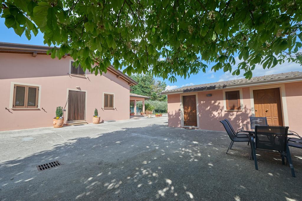 Agriturismo La Panoramica Villa Assisi Exterior photo