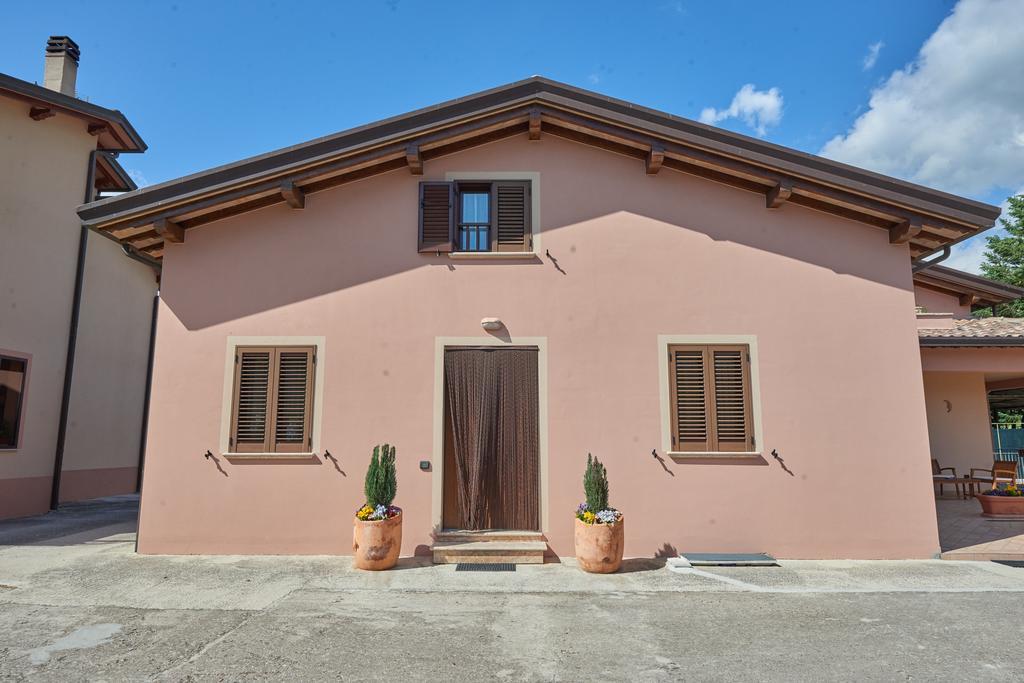 Agriturismo La Panoramica Villa Assisi Exterior photo